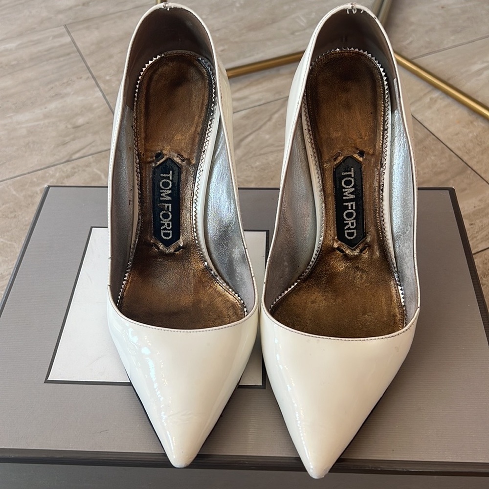 Tom Ford white with gold heels size 6.5